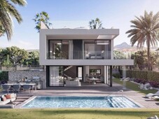 Venta Chalet Estepona. Nueva