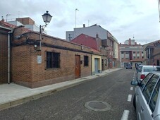 Venta Chalet Palencia. Calefacción central 136 m²