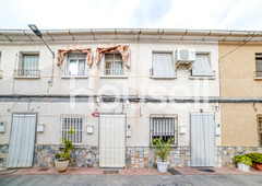 Venta de casa con terraza en Alcantarilla