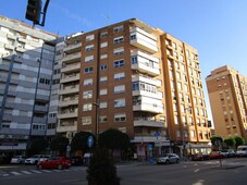 Venta Piso Alzira. Piso de tres habitaciones Tercera planta con balcón