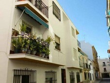 Venta Piso Cabra. Piso de tres habitaciones en Calle Poeta Lucano. Segunda planta