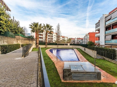 Piso en venta en calle El Castell de 2 habitaciones con terraza y piscina