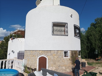 Venta de casa con piscina y terraza en La Villajoyosa (Vila Joiosa ), Montiboli