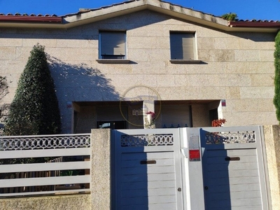 Venta de casa con terraza en Matamá (Vigo), Matamá