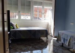 Casa con 3 habitaciones con parking, calefacción y aire acondicionado en Pineda de Mar