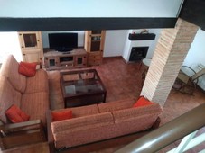 Venta Casa unifamiliar Luque. Buen estado con terraza 201 m²