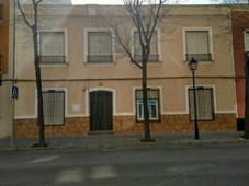 Venta Casa unifamiliar Tomelloso. Con balcón 1412 m²