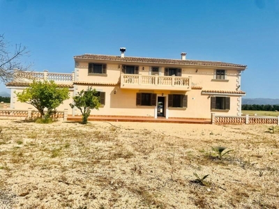 Casa con terreno en Mallorca