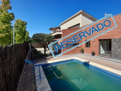 Chalet en Llinars del Vallès