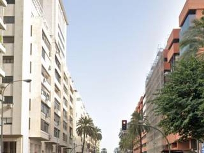Piso Avenida de la Republica Argentina, Los Remedios, Sevilla