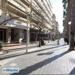 Alquiler piso aire acondicionado y ascensor Centre