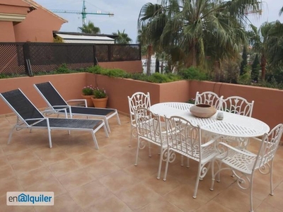 Alquiler piso terraza Nueva andalucía