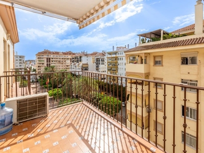 Apartamento en venta en Fuengirola, Málaga
