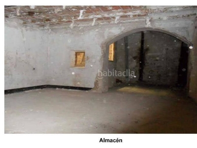 Casa adosada con 3 habitaciones en Artesa de Lleida