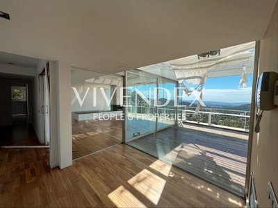 Casa con 5 habitaciones con parking, piscina, calefacción, aire acondicionado y vistas a la montaña en Matadepera