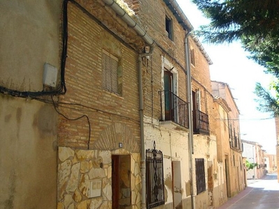 Casa en Calle CARRILLO DE ALBORNOZ, Milagro