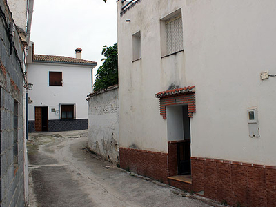 Casa en Calle ERAS, Moclín