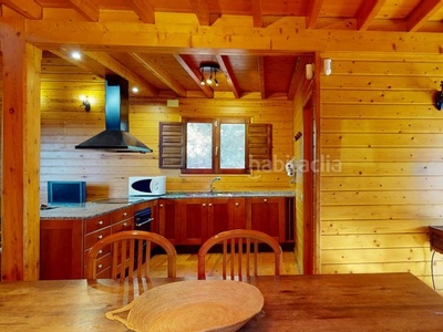 Casa en carrer santiago rusiñol 2b precioso chalet de madera en Prades