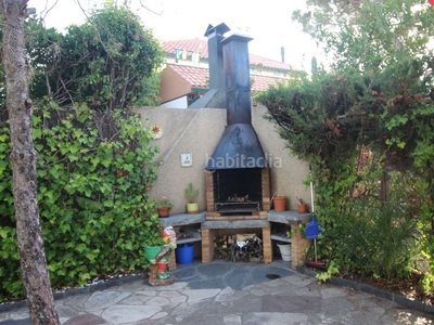 Chalet con 4 habitaciones con parking y aire acondicionado en Sant Quirze del Vallès