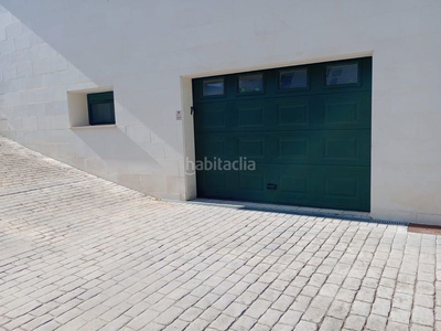 Chalet con 6 habitaciones con parking, piscina, calefacción y aire acondicionado en Campo Real