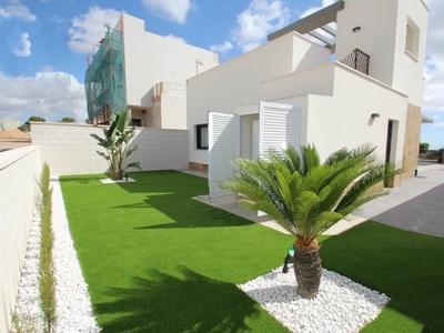 Chalet en venta en Campoamor, Orihuela, Alicante