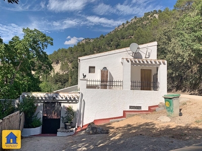 Chalet en venta en Castril, Granada