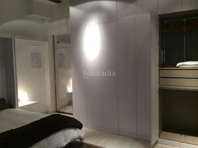 Loft con 2 habitaciones amueblado con calefacción y aire acondicionado en Valencia