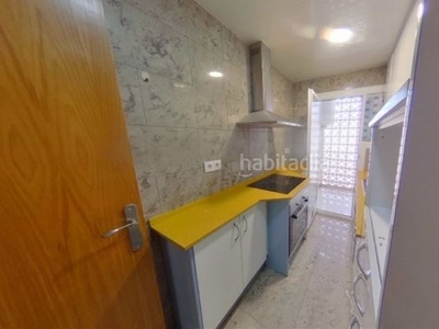 Piso con 3 habitaciones en Zona Nord Rubí