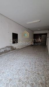 Piso en calle balaguer piso con 6 habitaciones con parking, calefacción y aire acondicionado en Benaguasil