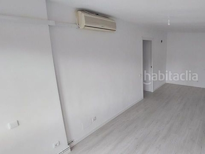 Piso en venta , con 80 m2, 3 habitaciones y 1 baños, aire acondicionado, calefacción individual, gas natural y radiadores. en Torrejón de Ardoz