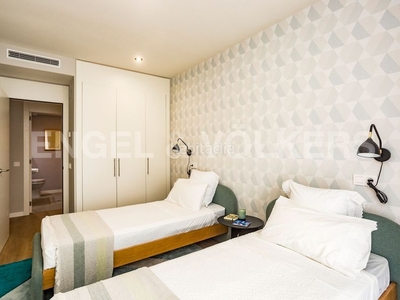 Piso estupendo piso de dos dormitorios con terraza en Montgat