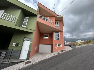 Adosado en venta en La Orotava, Tenerife