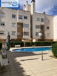 Alquiler de piso en calle Salvador Dali de 2 habitaciones con terraza y piscina