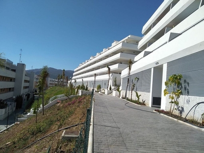Alquiler de piso en calle Virgen de Fátima de 2 habitaciones con terraza y piscina