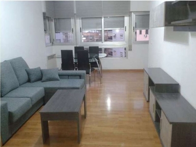 Alquiler de piso en Centro - Murcia de 3 habitaciones con terraza y garaje