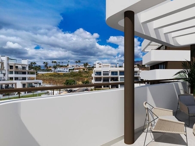 Apartamento en venta en Huerta Nueva, Estepona, Málaga