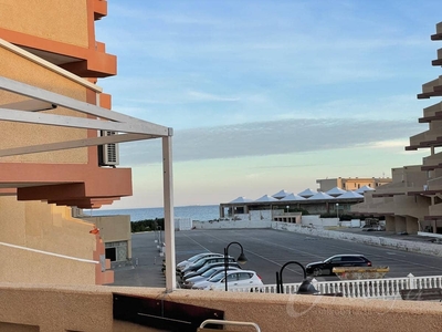 Apartamento en venta en La Manga del Mar Menor, Murcia