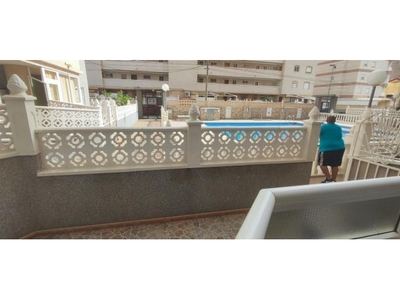 Apartamento en Venta en Torrevieja, Alicante