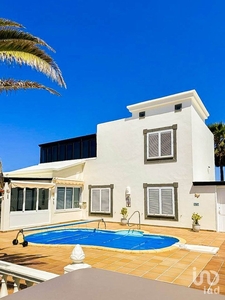 Casa 3 habitaciones de 150 m² en Playa Blanca (35580)