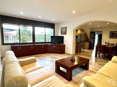 Casa 3 habitaciones de 370 m² en Vallromanes (08188)