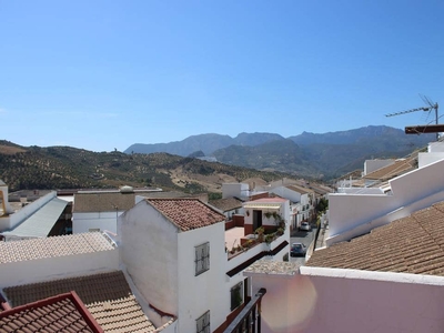 Casa en venta en Algodonales, Cádiz