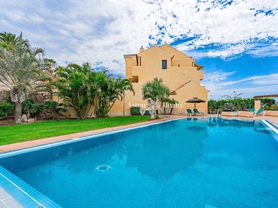 Casa en venta en Amarilla Golf, San Miguel de Abona, Tenerife