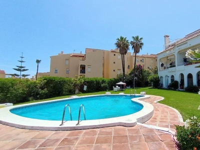 Casa en venta en Torrequebrada, Benalmádena, Málaga