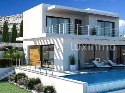 Chalet en venta en Dénia, Alicante