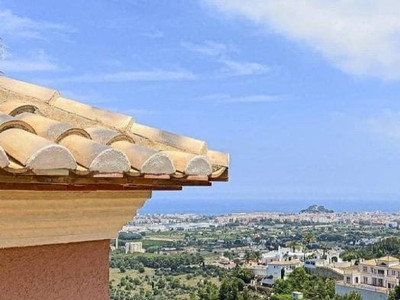 Chalet en venta en Dénia, Alicante