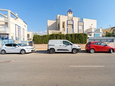 Chalet en venta en El Chaparral - La Siesta - La Torreta, Torrevieja, Alicante