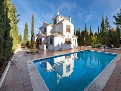 Chalet en venta en La Zubia, Granada