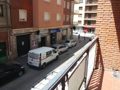 Piso en alquiler en Centro - Segovia de 4 habitaciones con terraza y garaje