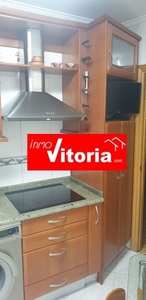 Piso en venta en Aranzabela - Aranbizkarra de 2 habitaciones con garaje y calefacción