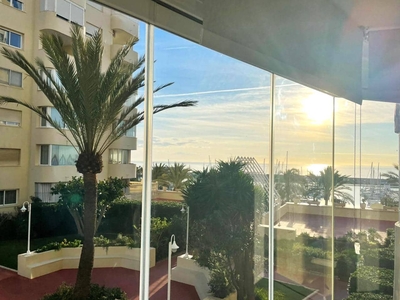 Piso en venta en Puerto de Estepona, Estepona, Málaga